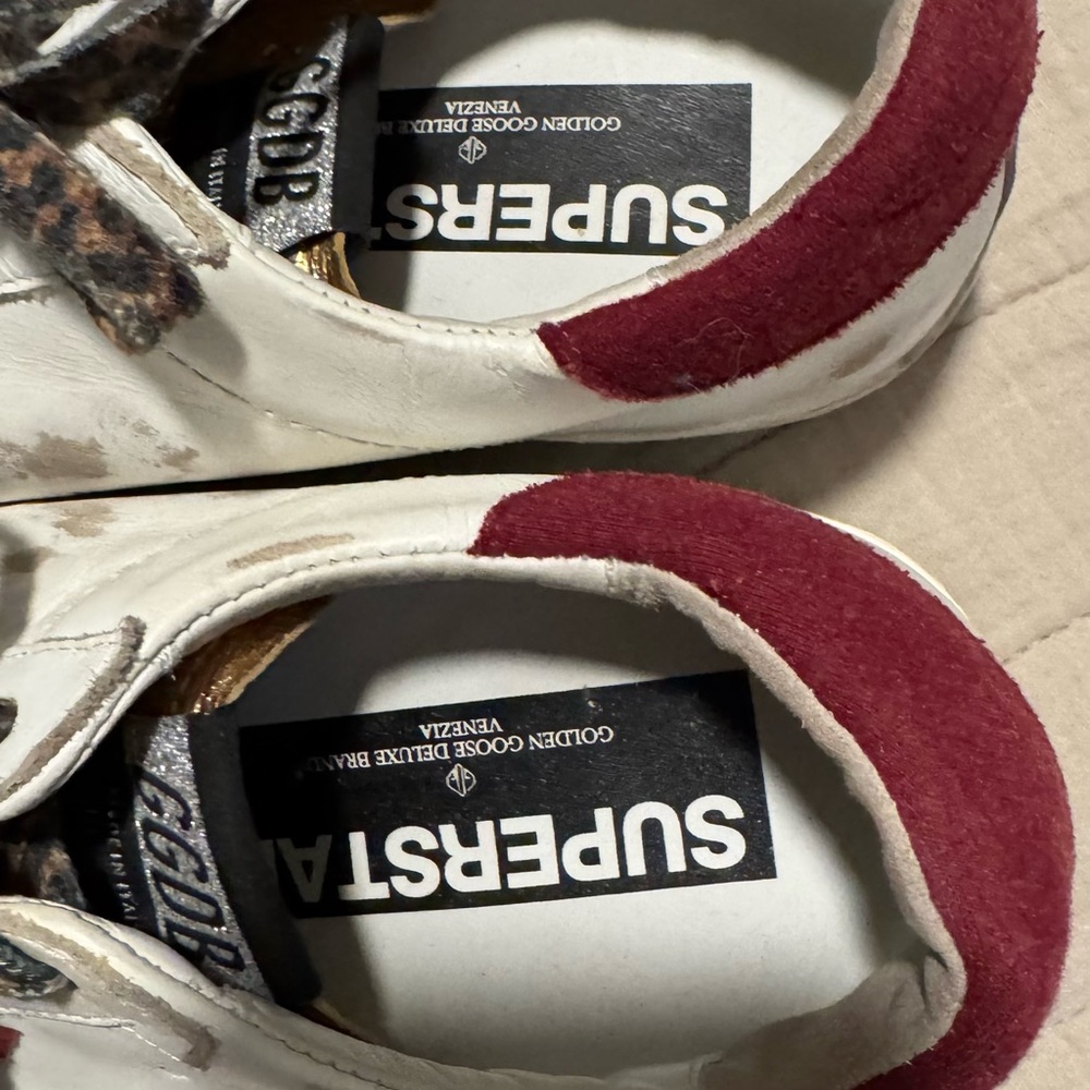 Golden Goose Women's White and Burgundy Sneakers - Picture 3 of 3